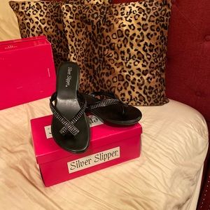 Silver.Slipper Sandals